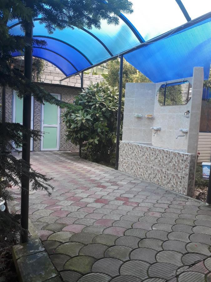 ホテルГостевой Дом У Левы ガグラ エクステリア 写真